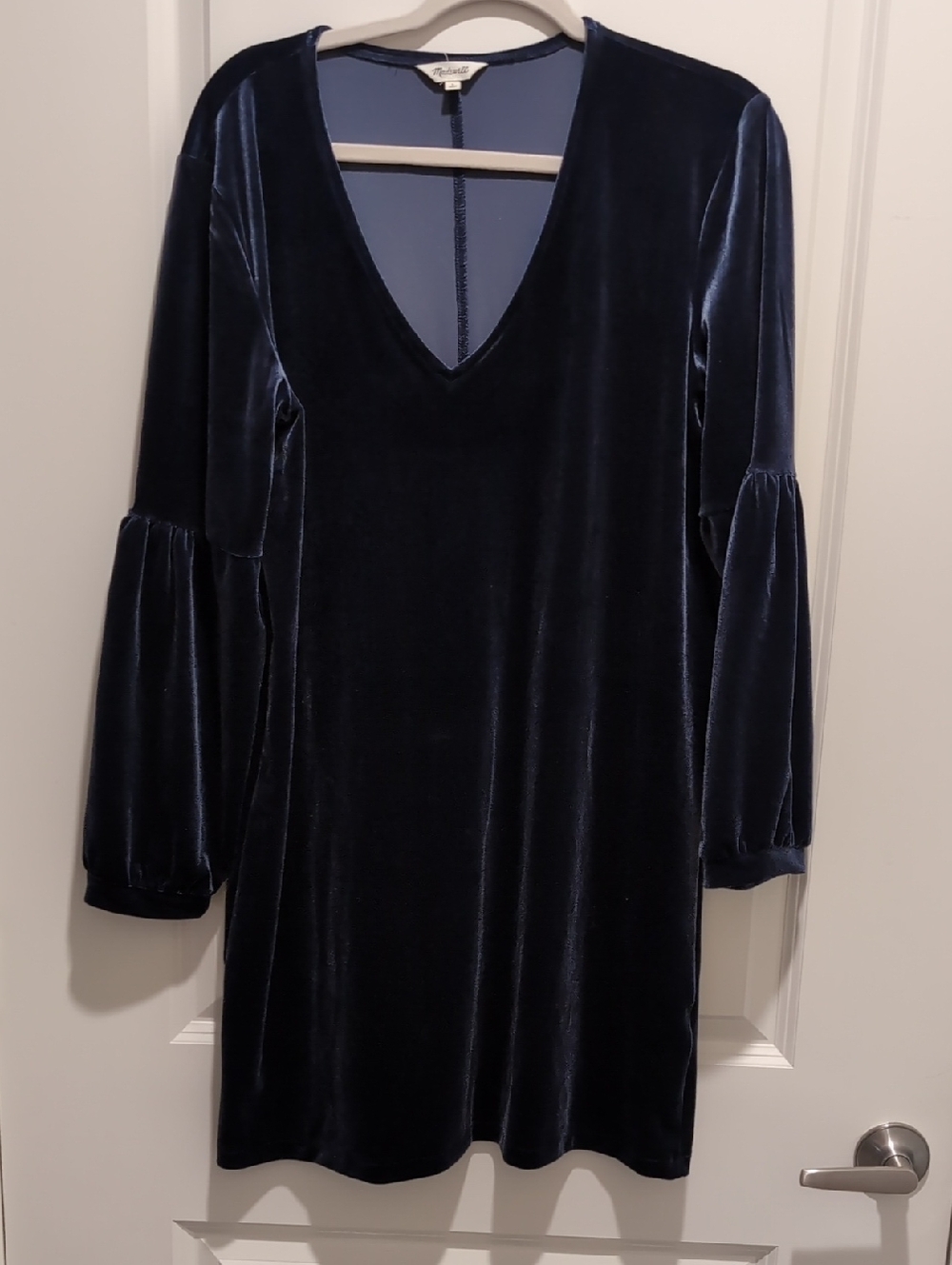 Madewell Navy Velvet V-Neck Long Sleeve Dress with Gathered Sleeves